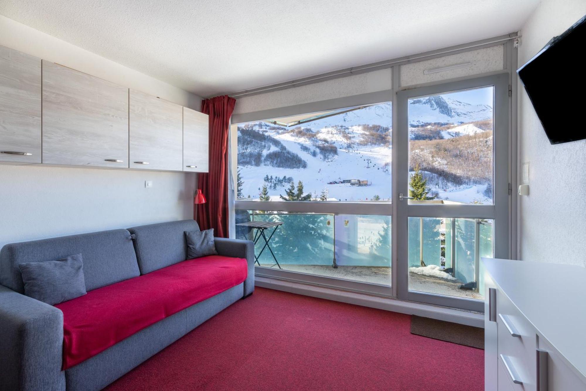 Bibi - Pied Des Pistes A Gourette *